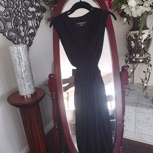 Norma Kamali / Woman's Dress / Large / Black